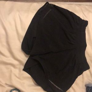 These lulu shorts are very comfortable